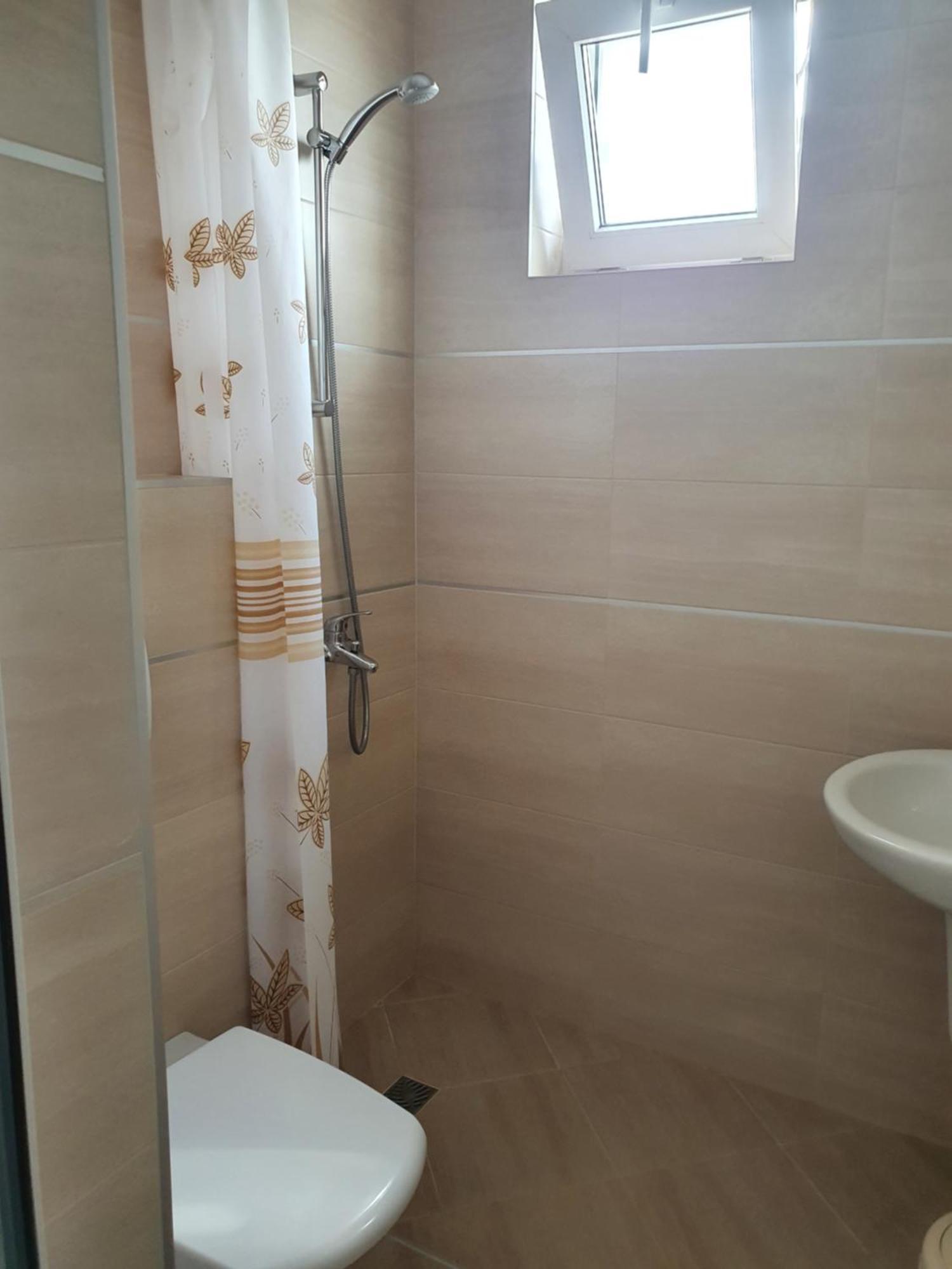 Family Hotel Maritime Ahtopol Phòng bức ảnh