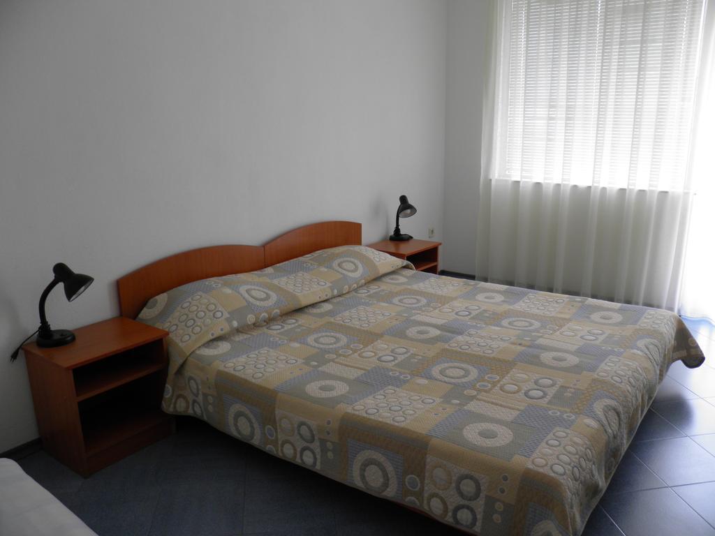 Family Hotel Maritime Ahtopol Ngoại thất bức ảnh